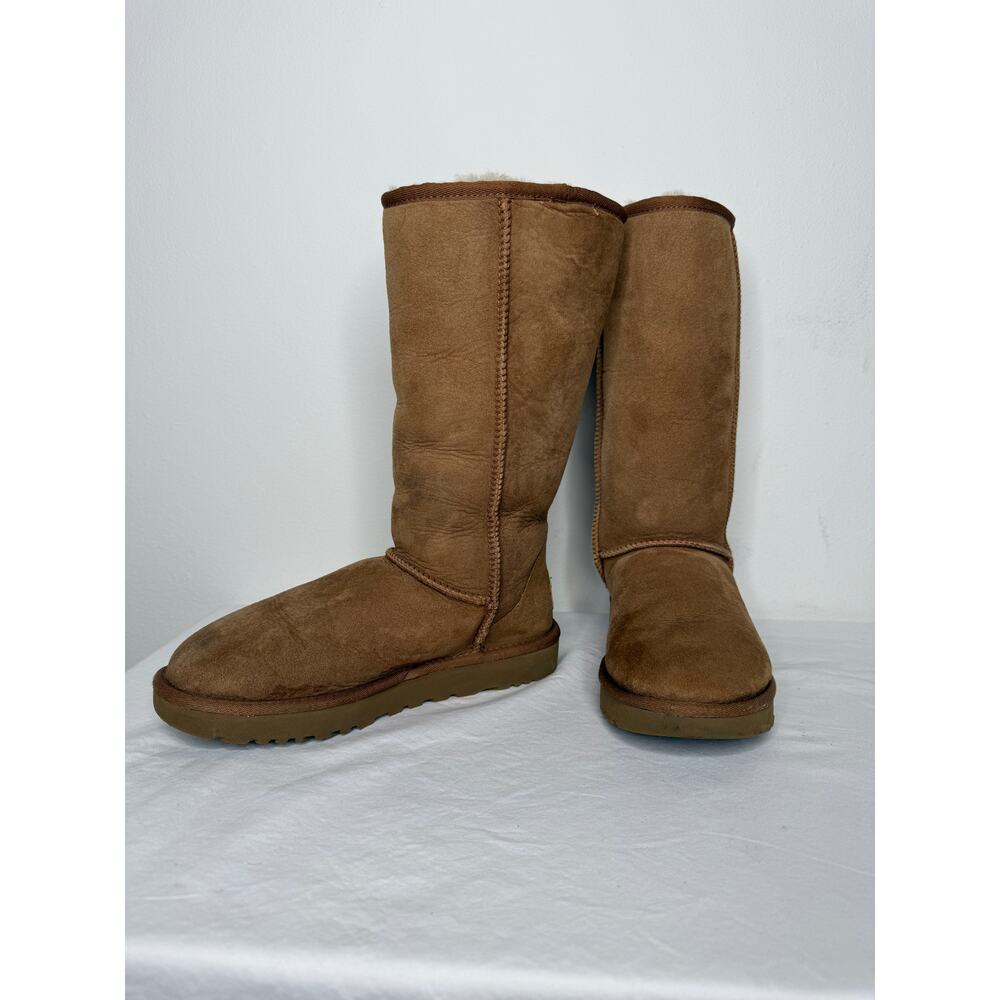 UGG Classic Tall II Chestnut Sheepskin Boots Women’s 7 Cozy Neutral - Picture 2 of 7